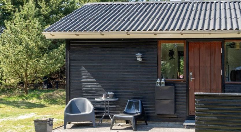 Photo of "Antoinetta" - 900m from the sea