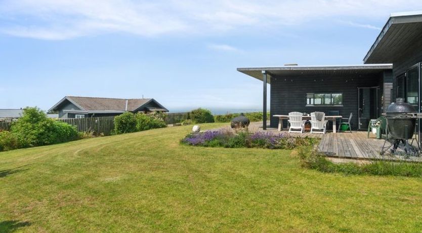 Photo of "Niesina" - 100m from the sea