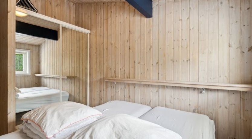 Photo of "Deni" - 800m from the sea