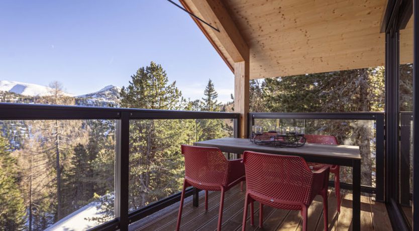 Photo of Superior # 1 Sauna & Hot Tub Holiday Home 2