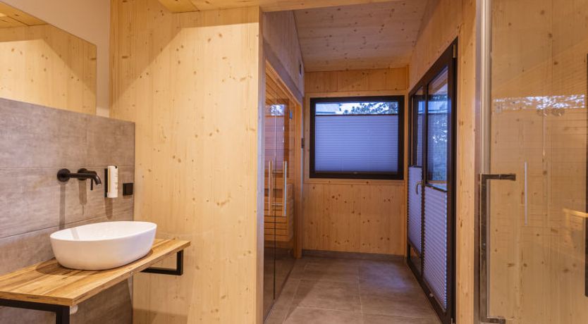 Photo of Superior # 2 mit Sauna & Hot Tub Holiday Home 3