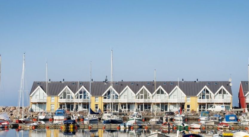 Photo of "Armela" - 10m from the sea