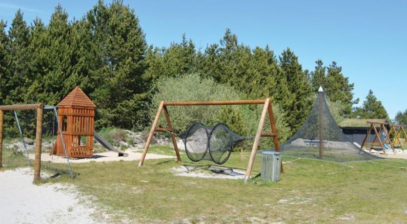 Photo of "Frithbjorn" - 900m from the sea