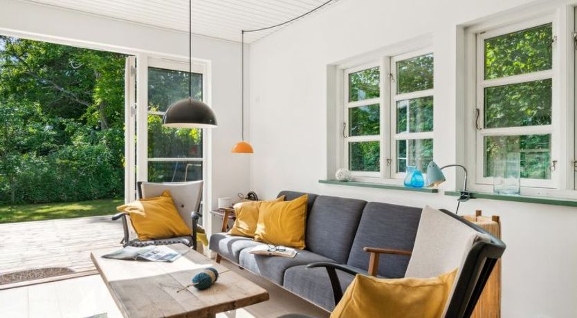 Photo of "Riana" - 700m from the sea