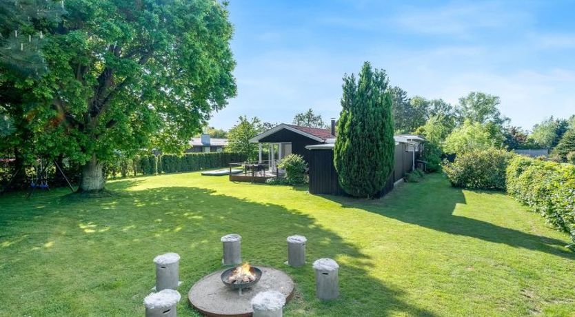 Photo of "Lirita" - 700m from the sea