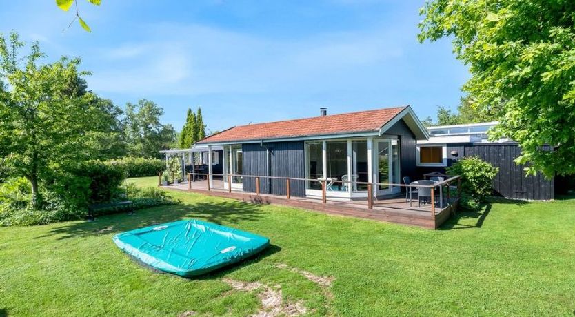 Photo of "Lirita" - 700m from the sea