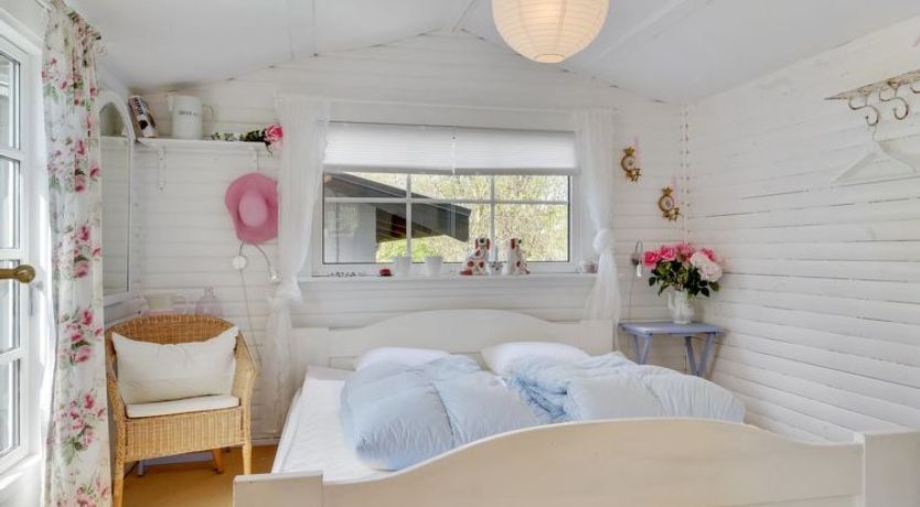 Photo of "Gunnhild" - 500m from the sea