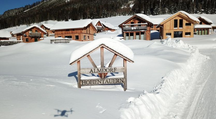 Photo of Superior #57 Sprudelwanne Holiday Home 4