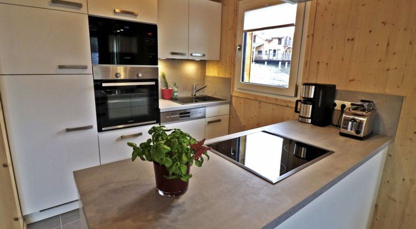 Photo of Superior #57 Sprudelwanne Holiday Home 4