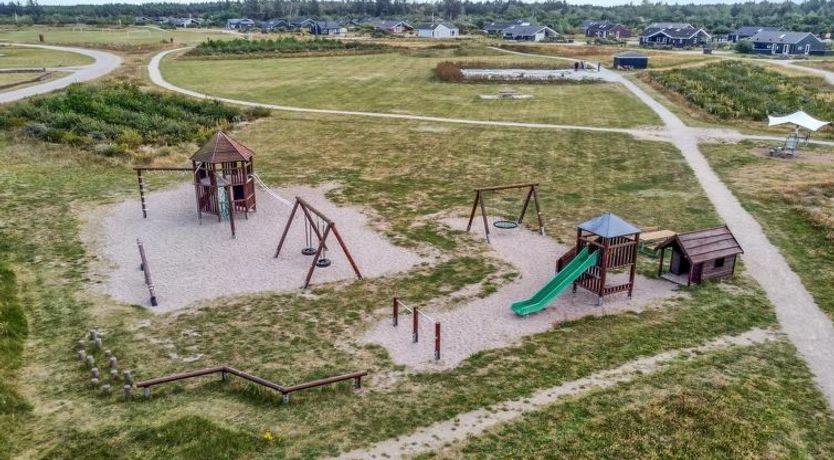 Photo of "Dorithea" - 3.5km from the sea