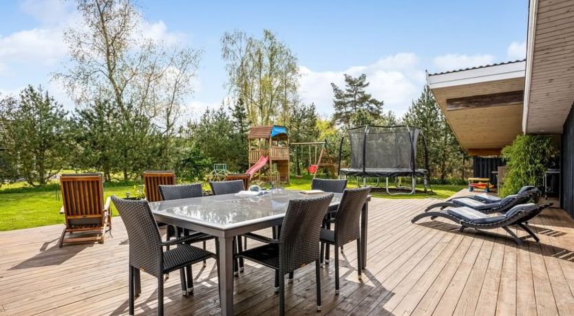 Photo of "Helena" - 700m from the sea