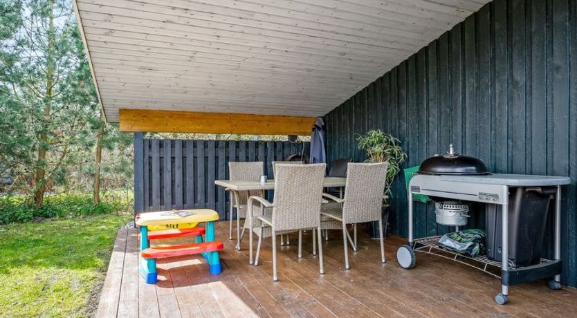 Photo of "Helena" - 700m from the sea