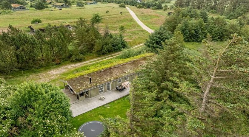 Photo of "Yngve" - 1.2km from the sea