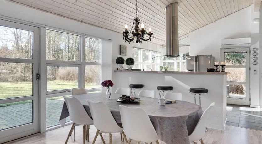 Photo of "Ulfsten" - 1.6km from the sea