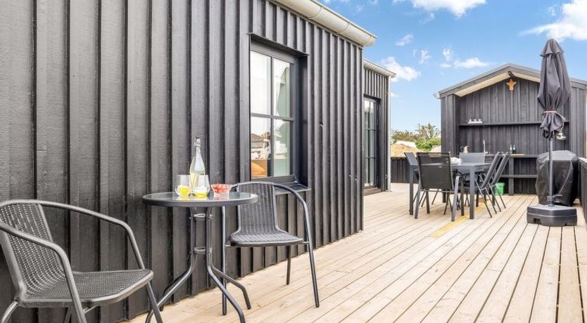 Photo of "Malomir" - 500m from the sea