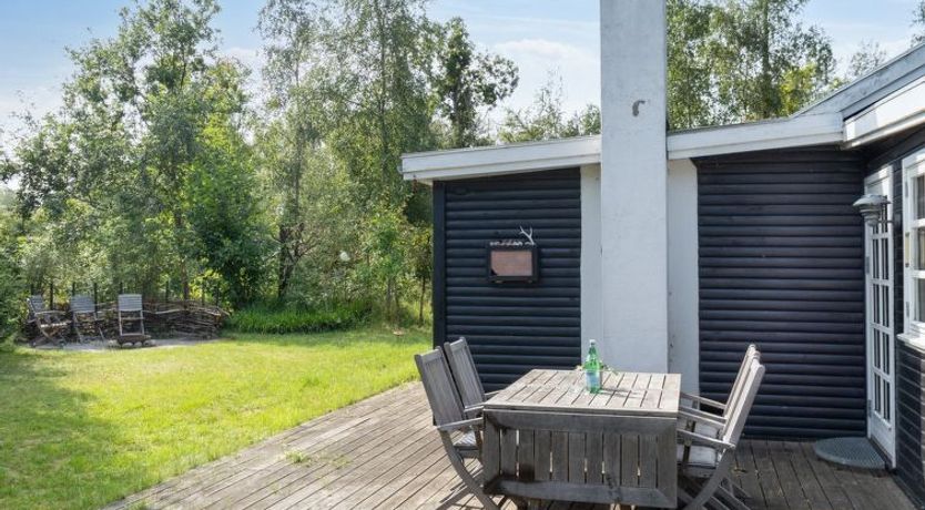 Photo of "Estel" - 900m from the sea