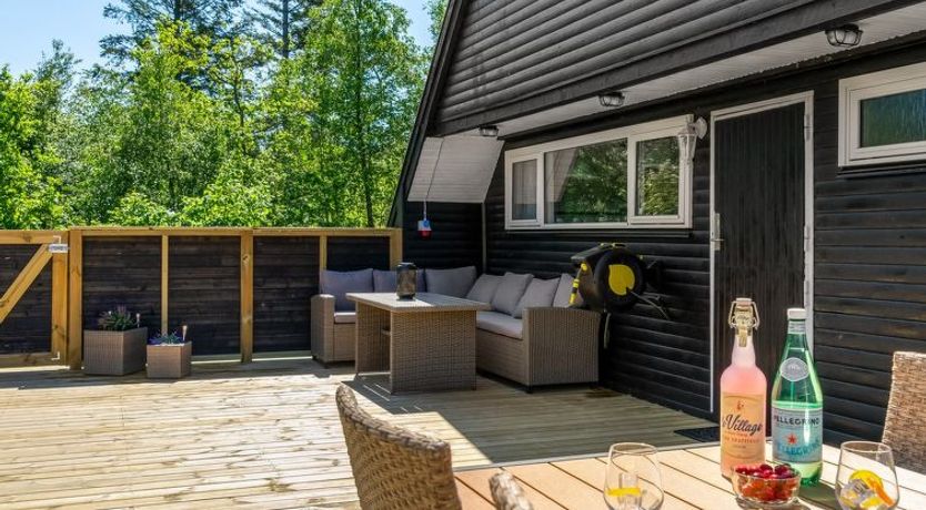 Photo of "Jace" - 900m from the sea