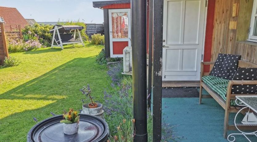 Photo of "Elvira" - 300m from the sea