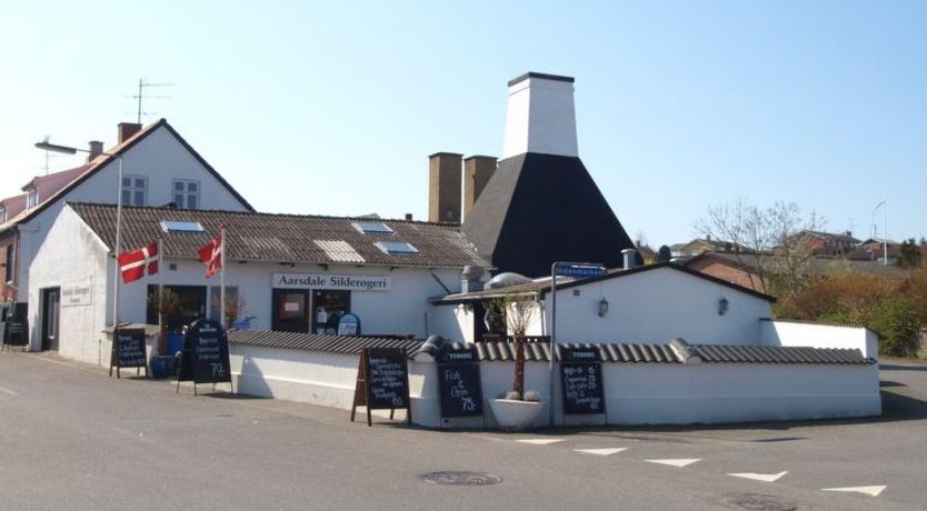 Photo of "Elvira" - 300m from the sea