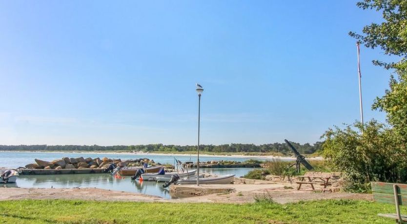 Photo of "Ejnarine" - 300m from the sea