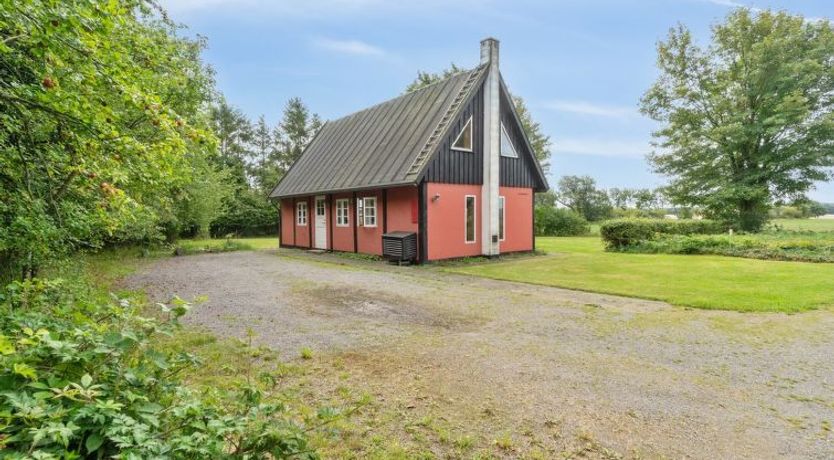 Photo of "Thana" - 8km from the sea