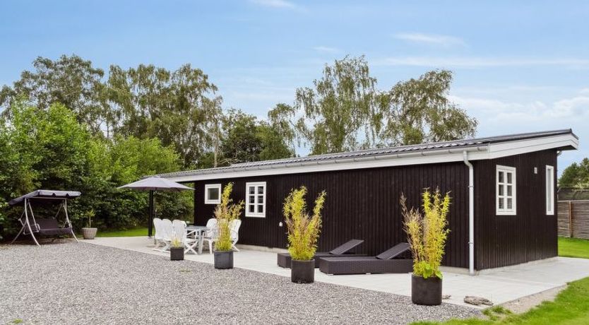 Photo of "Merilin" - 300m from the sea