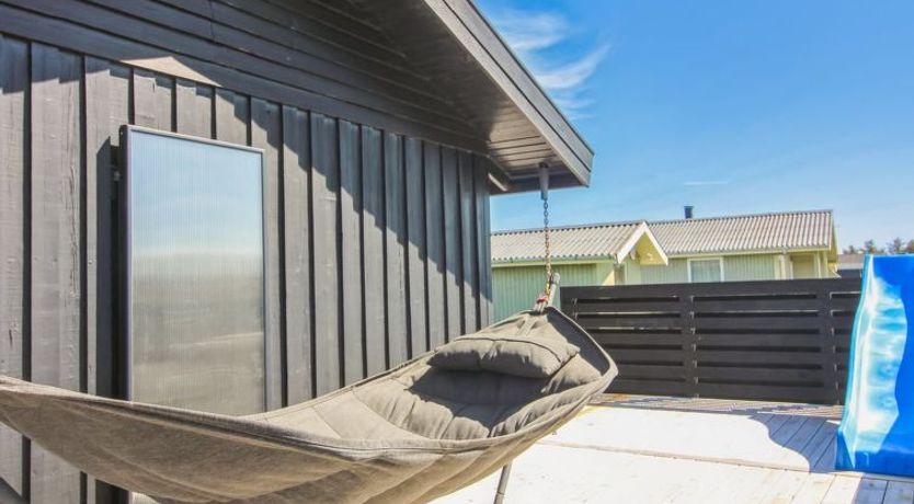 Photo of "Frederik" - 250m from the sea