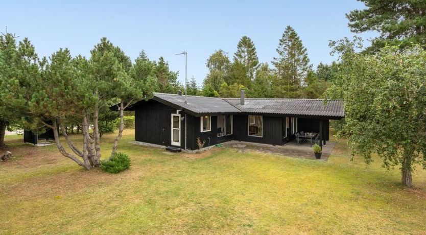 Photo of "Elja" - 750m from the sea