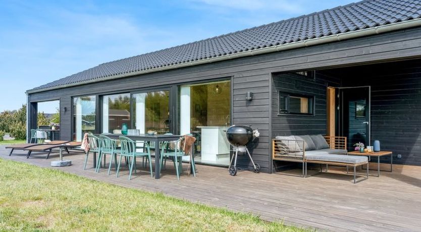 Photo of "Edite" - 900m from the sea