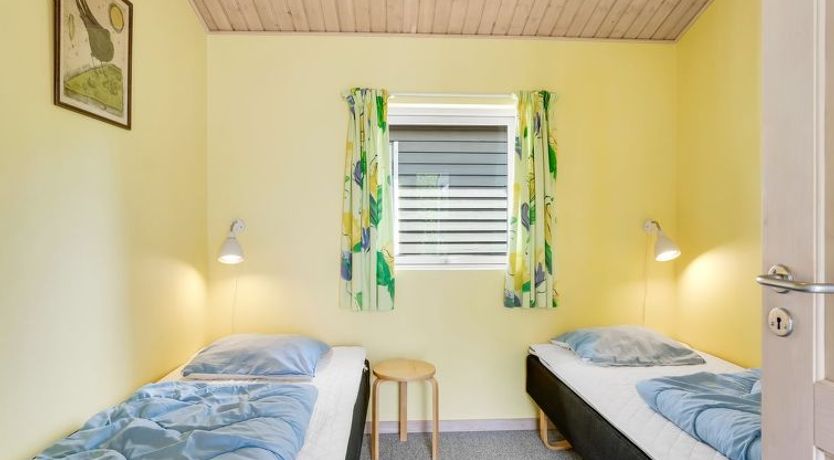 Photo of "Gravers" - 100m from the sea