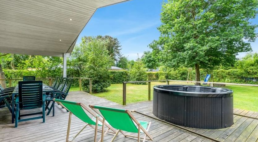 Photo of "Gravers" - 100m from the sea