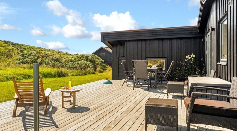 Photo of "Senija" - 334m from the sea