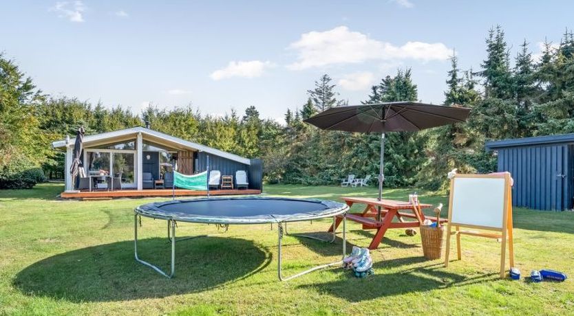 Photo of "Zoya" - 470m from the sea