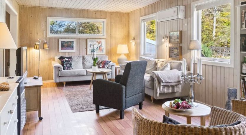 Photo of "Laurentius" - 625m from the sea