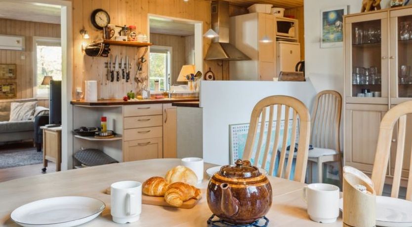 Photo of "Laurentius" - 625m from the sea