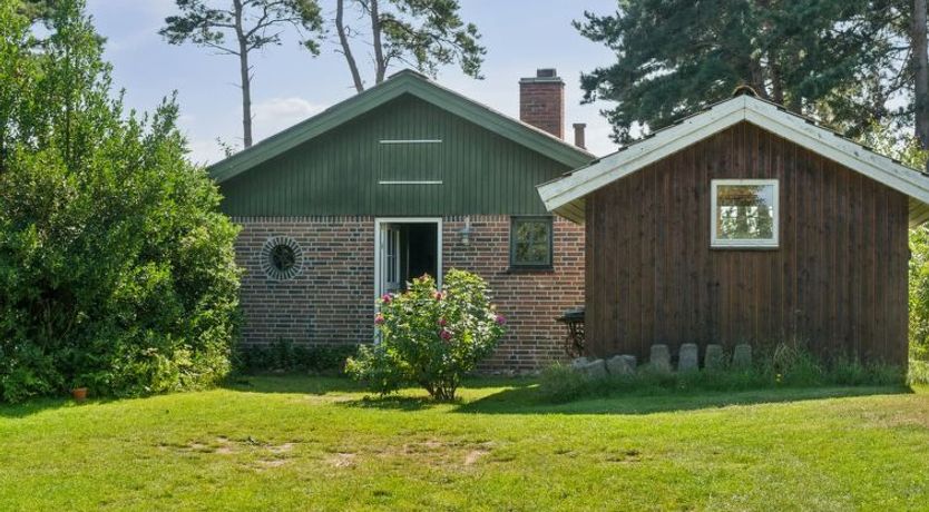 Photo of "Uschi" - 86m from the sea