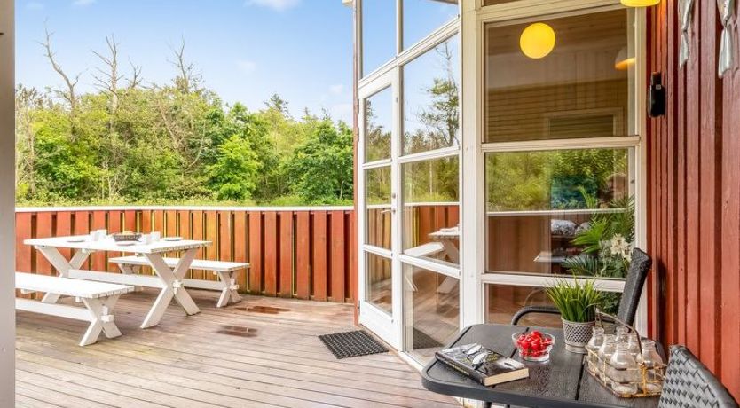 Photo of "Bruna" - 300m from the sea