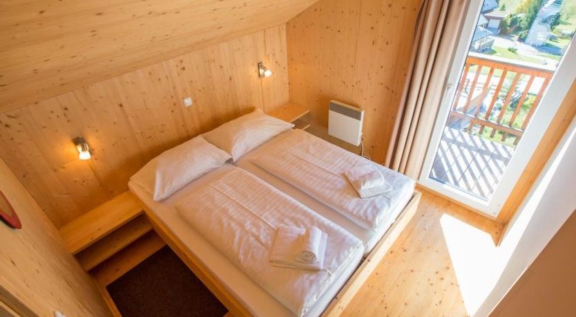 Photo of Superior #63 mit IR-Sauna&Sprudelwanne Holiday Home 10