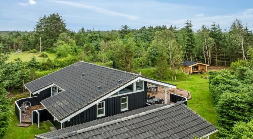 Photo of "Anouk" - 2km from the sea