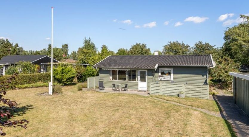 Photo of "Maelle" - 600m from the sea