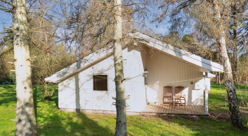 Photo of "Juke" - 425m from the sea