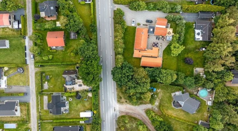 Photo of "Hunding" - 600m from the sea