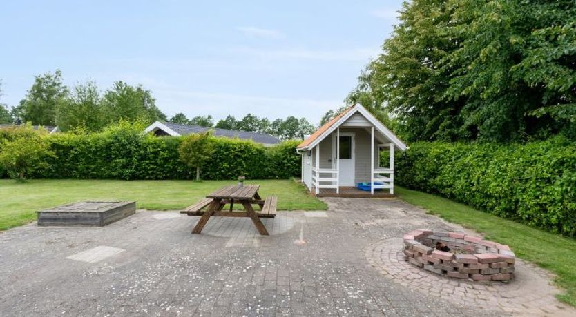 Photo of "Chrisse" - 250m from the sea