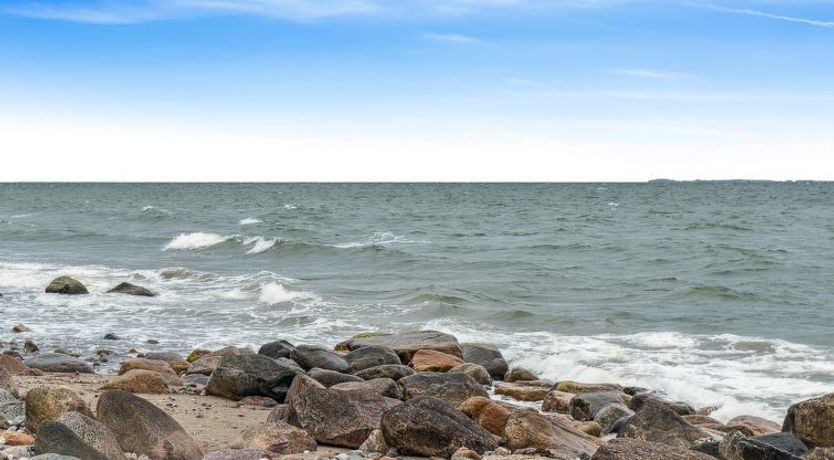 Photo of "Aimy" - 50m from the sea