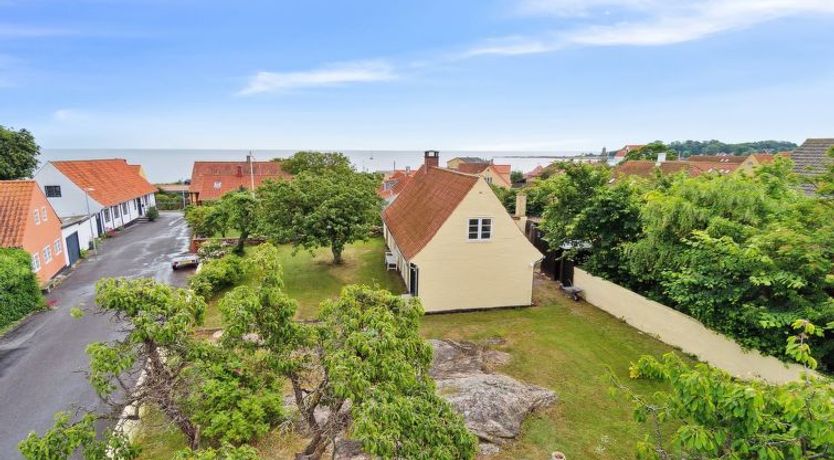 Photo of "Øde" - 100m from the sea