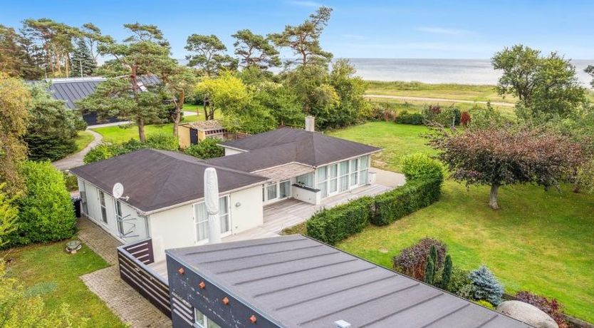 Photo of "Rother" - 50m from the sea