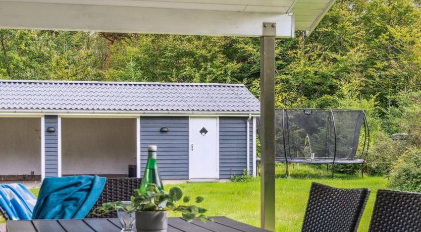 Photo of "Gisl" - 1.3km from the sea