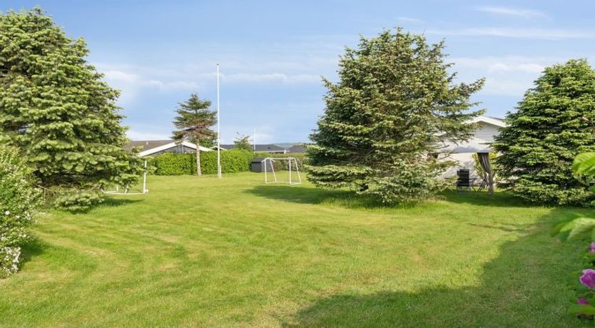 Photo of "Gudrun" - 250m from the sea