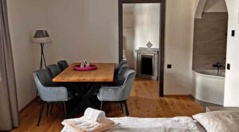 Photo of Suite bis zu 4 P. & Wellnessbereich Apartment 9