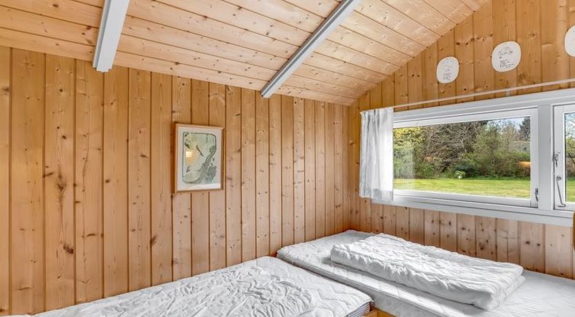 Photo of "Eeva" - 900m from the sea